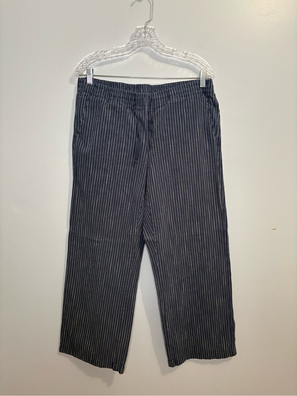 L.L. Bean Women's Pinstripe Wide-Leg Easy Pants Pull On Size 14 Blue Coastal